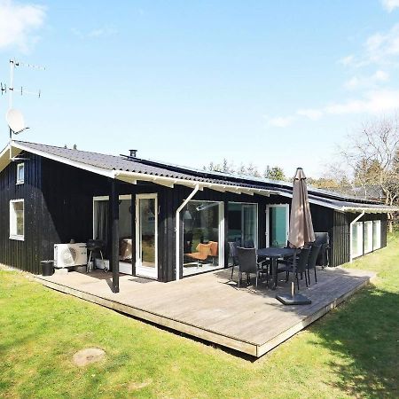 Holiday Home Fjerritslev Xxx Buitenkant foto